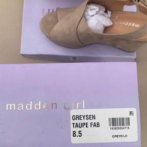 MADDEN GIRL- Taupe FAB